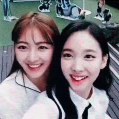 samovely's profile picture. I love Twice ⁹ || ♡ ; I like Nahyo & Samo