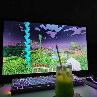 54Seiko's profile picture. Just a guy with a dark cock BBC who loves feet and a lot of humiliation from the ladies