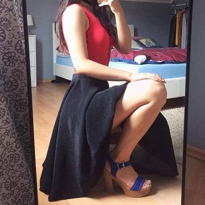 hulyagumuser98's profile picture. İş Kadını
Aile Şirketlerinde Yönetim Kurulu Başkan Vekili/CFO
Maltese Citizen-İzmir Kızı
Gozo'da yaşıyorum..
TR değil..

(Nemfoman Bir Kadının Sex Günlüğü)