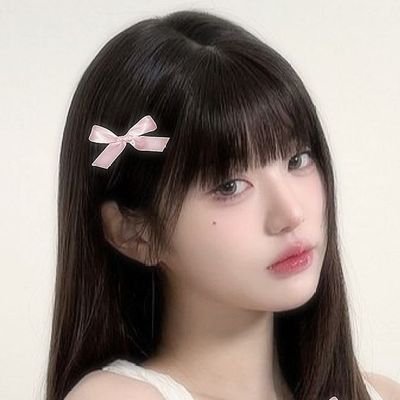 bluevberieyvs's profile picture. 𓉳   ︵   ..   𝒜   saintly lady drifts through the hush of a Ethereal Haven. She walks where whispers sell secrets, nd rosaries tangled in ribbons.  ︵   ⊹   ʚ♡ɞ