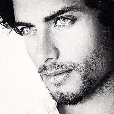 Kashimiri9o's profile picture. مرد اگر نسلی اور خاندانی ہوتو طوائف کو بھی عزت ملنے لگتی ہے