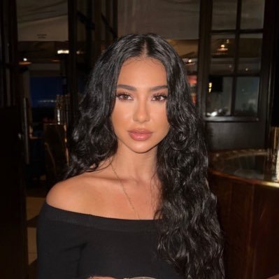 melimeemn's profile picture. Space Model & Crypto Trader💄Attract, Don't Chase. DM for Modeling Requests and Crypto Collaborations.