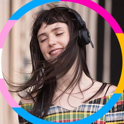 LadyBuggir's profile picture. 🌲◦16◦📚/wss DNI ◦🍉 ◦support victims◦my English is not very good ◦ Pan+ TransFem ◦🇲🇽/🏴󠁧󠁢󠁳󠁣󠁴󠁿/🇳🇬/🏴󠁧󠁢󠁥󠁮󠁧󠁿 ◦🌲