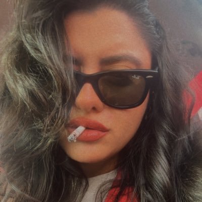 tuciornattuci's profile picture. 🌍Ellerimi kullanmadan aklımı oynattım.