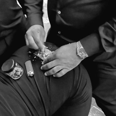 xwmzk's profile picture. Pretty Female, feet lover. (under construction)