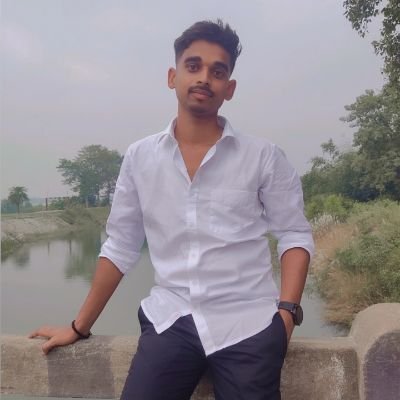 rahulraunak_13's profile picture. राधे राधे 🙏
video cretor