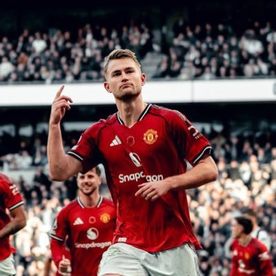 aloir_511l's profile picture. سبحان الله وبحمده سبحان الله العظيم 🤍