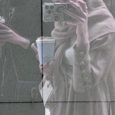 nlazmi0's profile picture. KUNIV