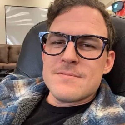 porterjosh095's profile picture. 