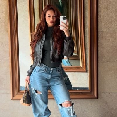 TheDeLaurentis's profile picture. 