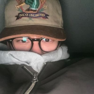 loowfey's profile picture. suss, pasiennya kabur nih sus