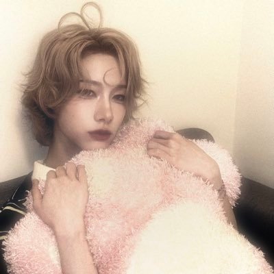 chitodyx's profile picture. 𝓂𝓊𝓁𝓉𝒾𝓈𝓉𝒶𝓃•𝓃ℴ𝓃ℴ