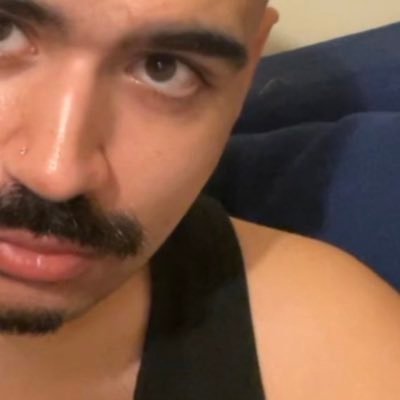 selimshutup's profile picture. this is the experience of being an french/tunisian faggot