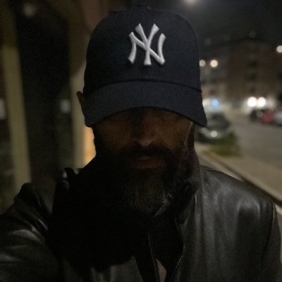 P3droFavale's profile picture. Meglio essere sottovalutati e poi stupire,che sopravvalutati e poi deludere!