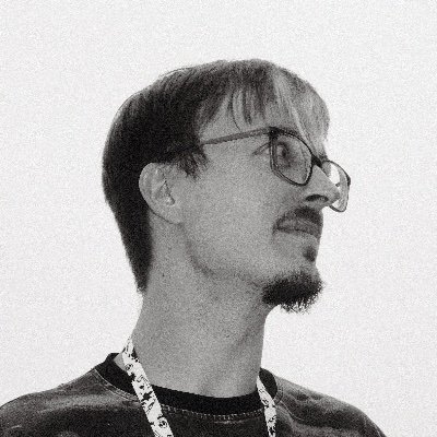 VojtaSiman's profile picture. he/him • game & level designer + music composer @FiolaSoft • music producer @FluxtonMusic • studies at @HerniDesign