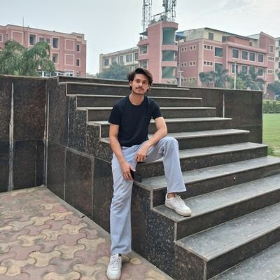 Axbhii0's profile picture. |20| ||CSE STUDENT||

|Embracing growth and learning.|