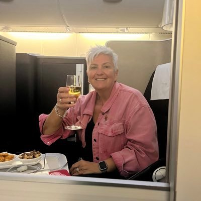 paulap28's profile picture. 