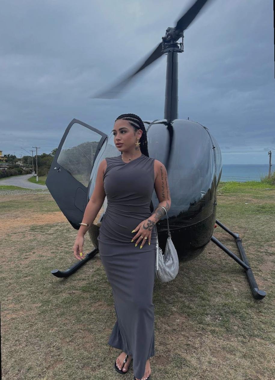 imivanec's profile picture. i create chaos with a smile