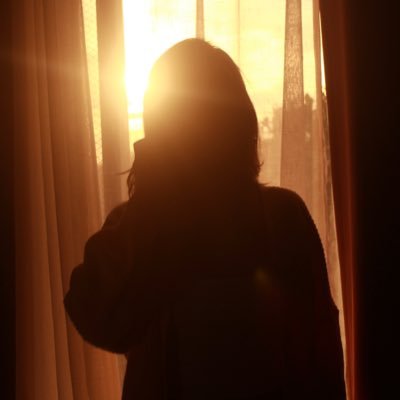 overnamansaTINk's profile picture. at her limit