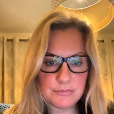 sulliv83291's profile picture. Proud Citizen of Ireland