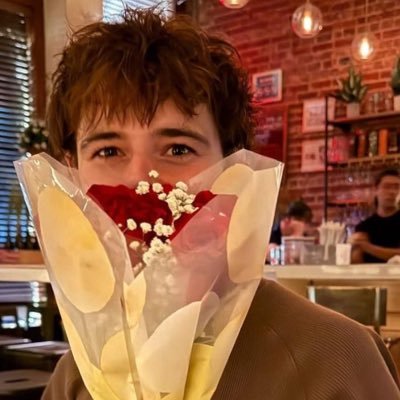 wolfeusgold's profile picture. to the world we dream about