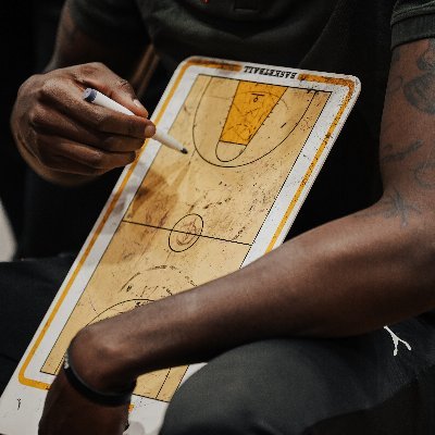 ToutouxHRDWY's profile picture. DEVELOPPEMENT OVER EVERYTHING! 
|HS| DI/DII | PRO
JRDNWRK+1%

IG: 22Hardaway_

- TEAM THETFORD PREP BLACK HC
-  JARDIN SOLDIERS U17 HC
- SKILLS&HARDWAY FOUNDER