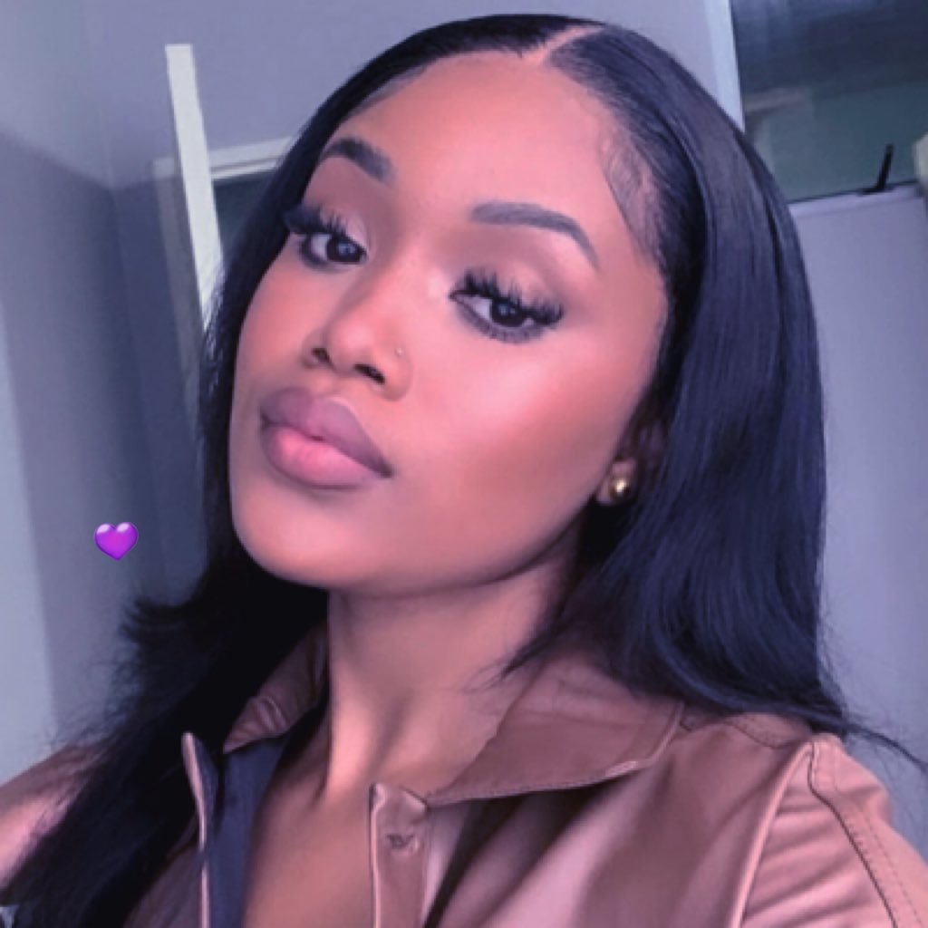 onthatile_re's profile picture. https://t.co/eHvai1OpLE