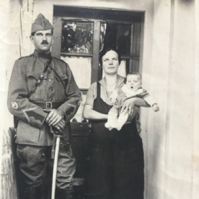 Alainzani's profile picture. 