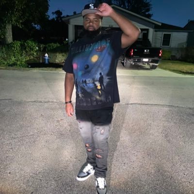 _1suckafreetra's profile picture. Dealt with all the pressure played it like you never noticed that 🏁