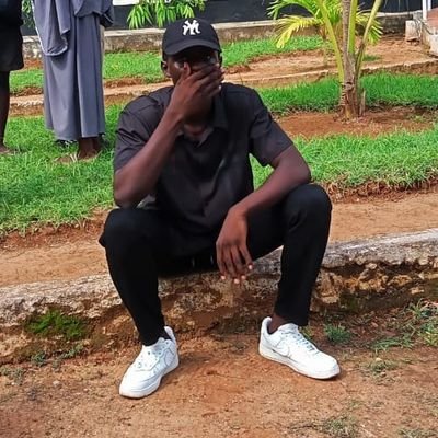 Its_Newton_ke's profile picture. CEO / 
FATHER / 
SON / 
1ST CLASS DEGREE HOLDER / 
MASTERS DEGREE HOLDER /