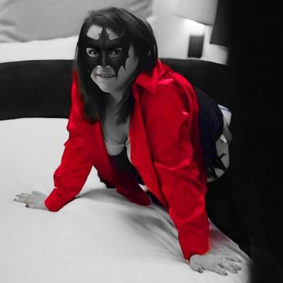 Ivvy50747251's profile picture. SI DE VERDAD CONOCES EL PAPEL DE TERCERO NO TE PONGAS EN PLAN,
AQUÍ ESTOY
Preséntate de una vez por DM
PAR DE FOTOS DE CARA Y MIEMBRO Y NO SOLO UN HOLA