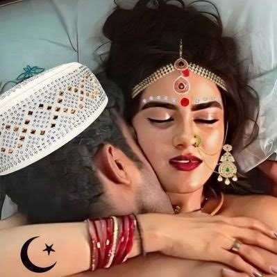 Swetha3467's profile picture. sanskari Hindu girl 🧡💚 Wild for Roleplaying 💋 My Instagram ID is = swethirukku1 and My Telegram ID is = @Swethasanskari