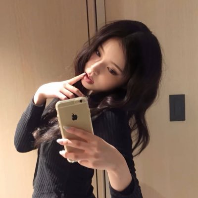 pap1bones's profile picture. he him ; ᡣ𐭩