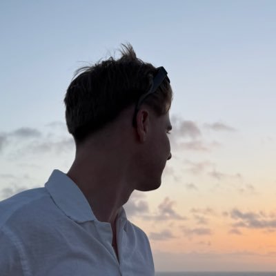 borisvicena's profile picture. ✦ tech • travel • lifestyle