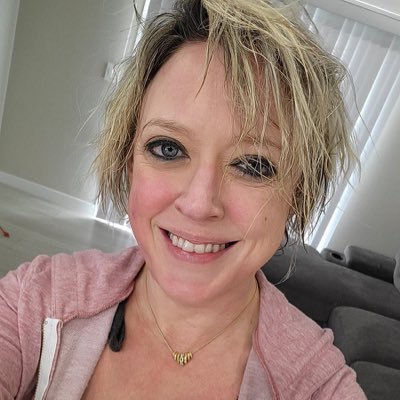 AmyBriailam508's profile picture. single