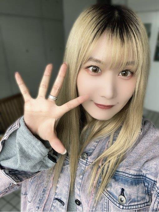 Aarushi20858381's profile picture. 関西|裏垢女子|ぽっちゃり|ENFP-A|オリ姫