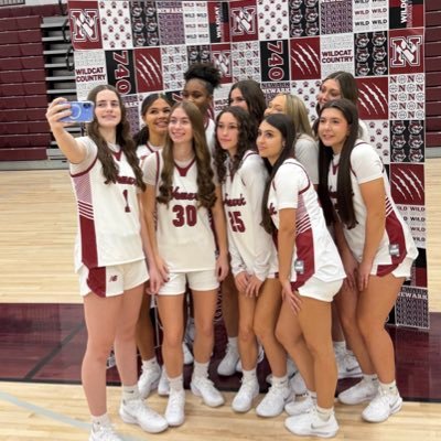 wildcats_wbb's profile picture. "With the absence of pressure it's hard to do great things." | Newark, OH | #DMGB #tNT #NHS_wbb