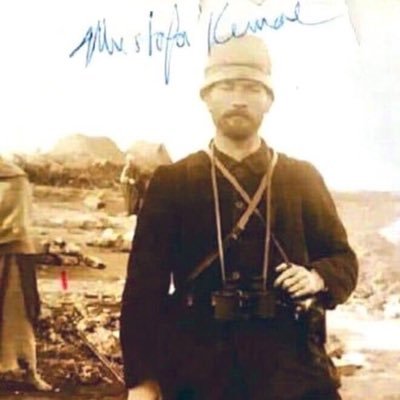 Cenker20071979's profile picture. Bin Cihana Değişmem Şu Öksüz Türklüğümü 🇹🇷