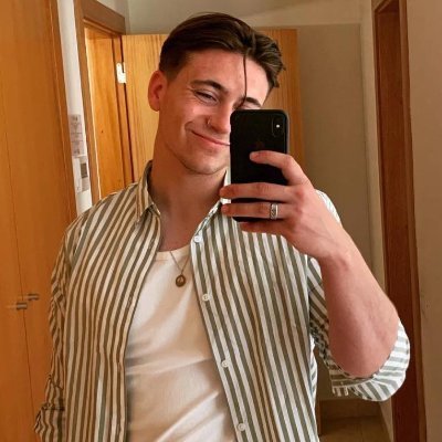 _HENRYLOCKS_'s profile picture. Join the #1 Sports Betting Discord ⬇️ | Best Cappers in the game 🎯 | 💰 | Free Premium Plays! 🚀| Join Now ⬇️⬇️