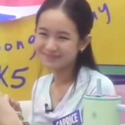 Ruseyo_01's profile picture. free follow back🫶