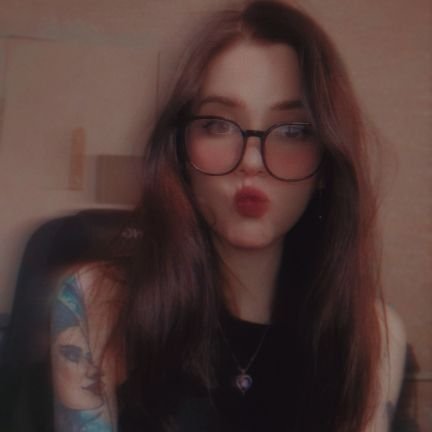 Faucillien's profile picture. 30↑ Casual gamer, fantasy/dark fantasy enjoyer, elf lover. I post screenshots and RT a lot. You'll see spoilers here ⚠️