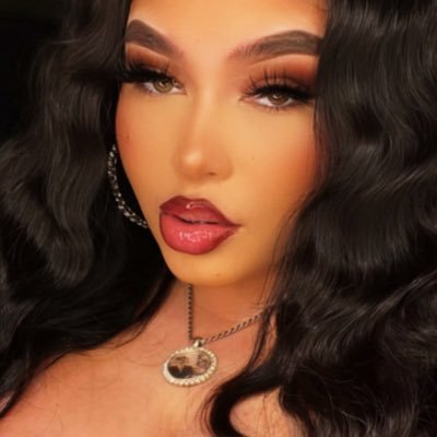 thatmauiwowie's profile picture. 💭