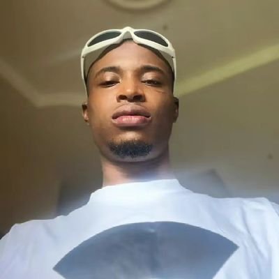 Classicrich01's profile picture. Just a sunshine chaser, collecting moments one smile at a time. Fueled by kindness and powered by positivity🔥.