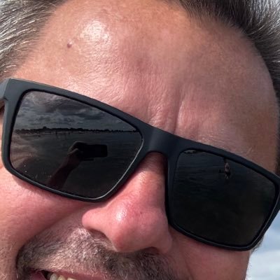 DKfreedomlover's profile picture. Jeg afskyr alle kollektivistiske ideer, der gemmer sig bag et slør af gode intentioner, mens de  ødelægger vores frihed og svækker mennesker.