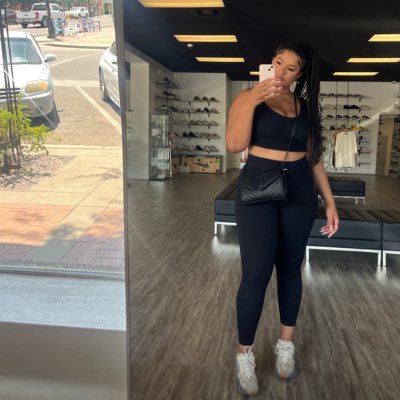 imeaniguessgirl's profile picture. yea ok