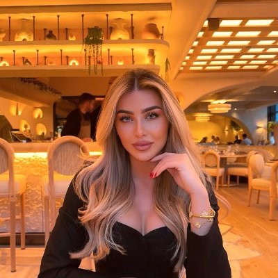 ameezysdarling's profile picture. Adventurous, summer loving, always a fun and optimistic soul, and my parents' favorite daughter, men who are only in it for the sex don't bother, it'll make me