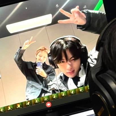 thiraa00's profile picture. en/id | 🖍️ art+fan acc | .ᐟ mostly #TXT #신뢰즈🐰🐱 #BND #kenpaul #seakeen 🍮🎱🧩☎️⭐🐠