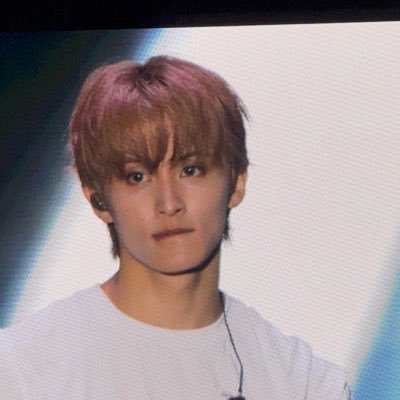 wanwanq2's profile picture. wherever you are , the music will tell you if it’s smiling or crying 🍐🫑 เพิ่งเปิดร้านคั้บ ขายเอาค่าซ่อมอินเอียร์ #rvjungedood / v.2 @wanwanq3