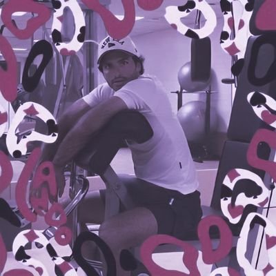 sainzinnorris's profile picture. fuck it, we bawl.

missing carlando hours.