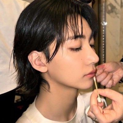 tealiqa's profile picture. 